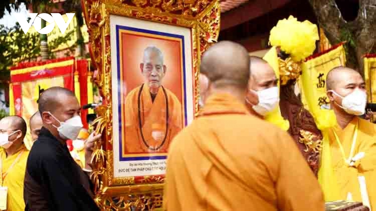 Memorial service held for top Buddhist leader in Vietnam